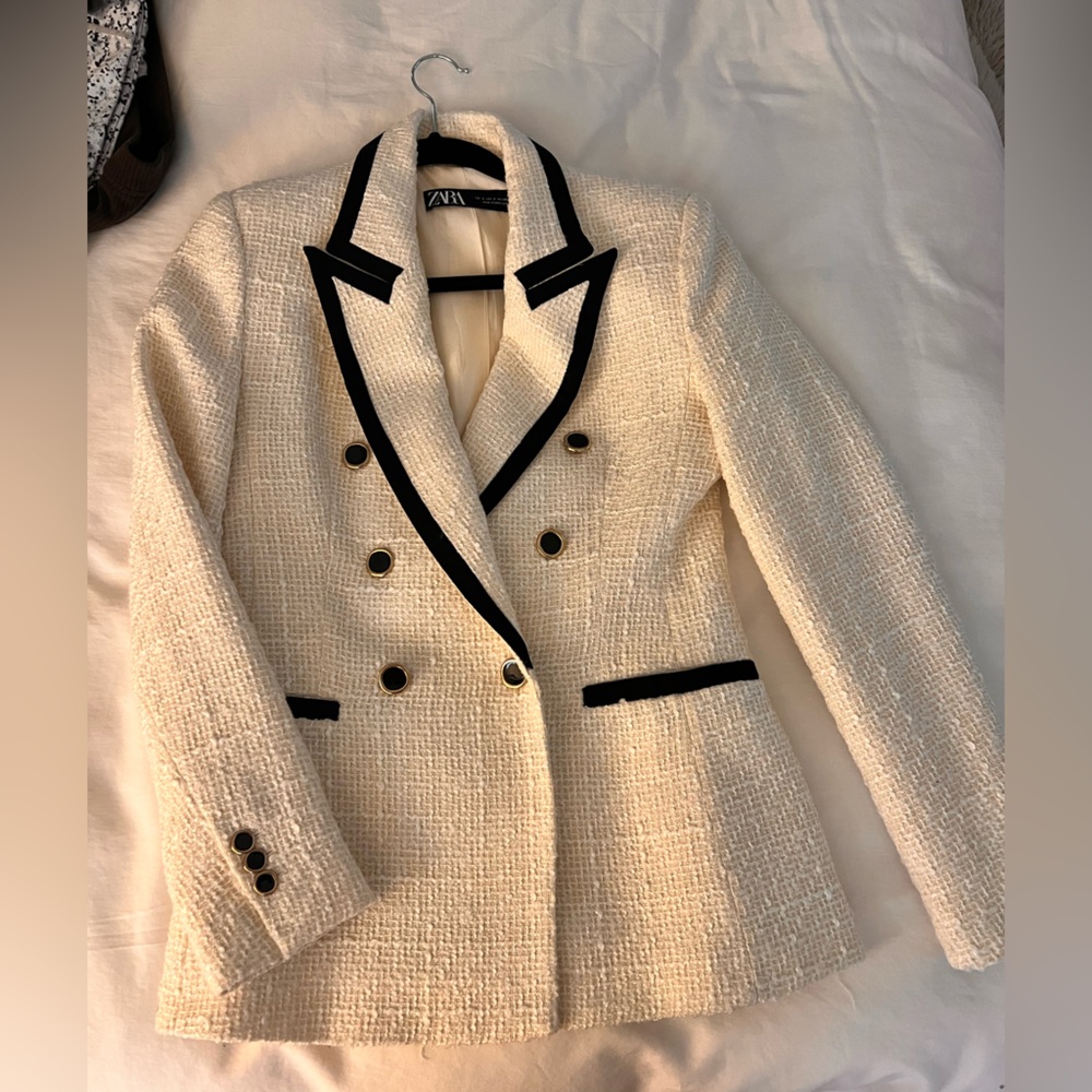 Zara Tweed blazer